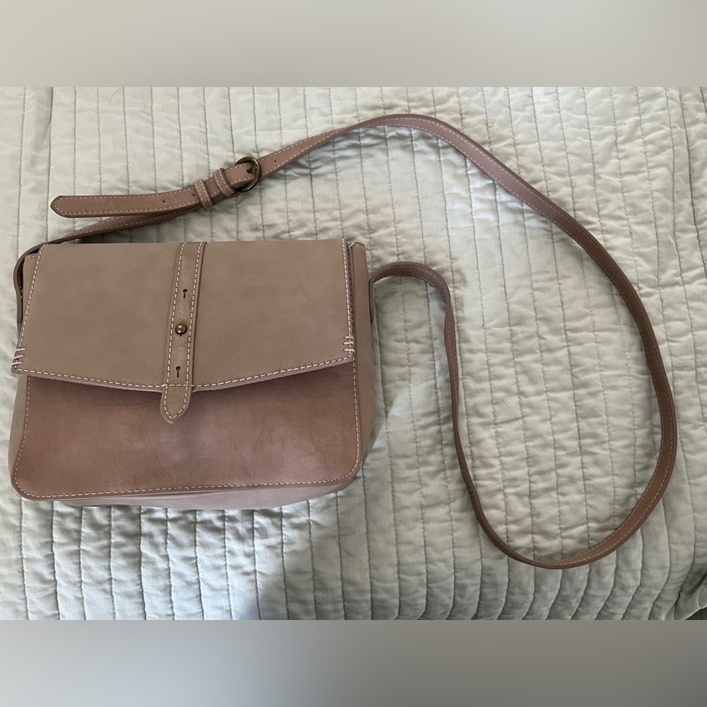 Universal Thread crossbody purse NWOT